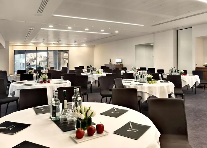 Doubletree By Hilton London - Tower Of LondonAirport Hotel